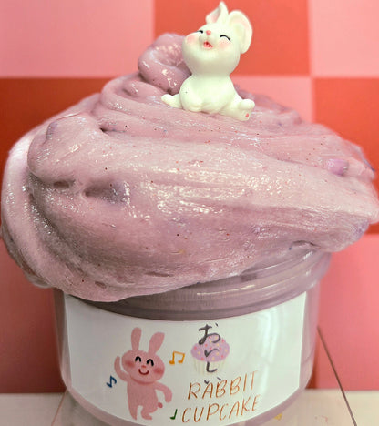 Rabbit cupcake