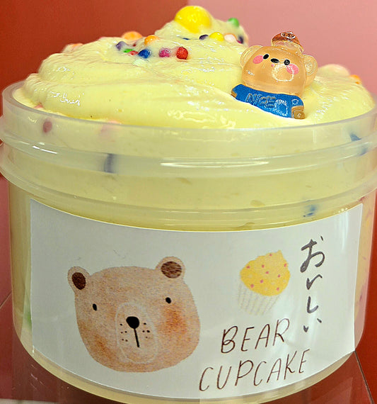 Bear cupcake